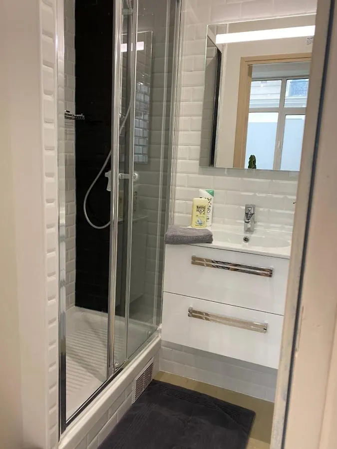 Large And Unique Souplex 60sqm, Well Located * パリ